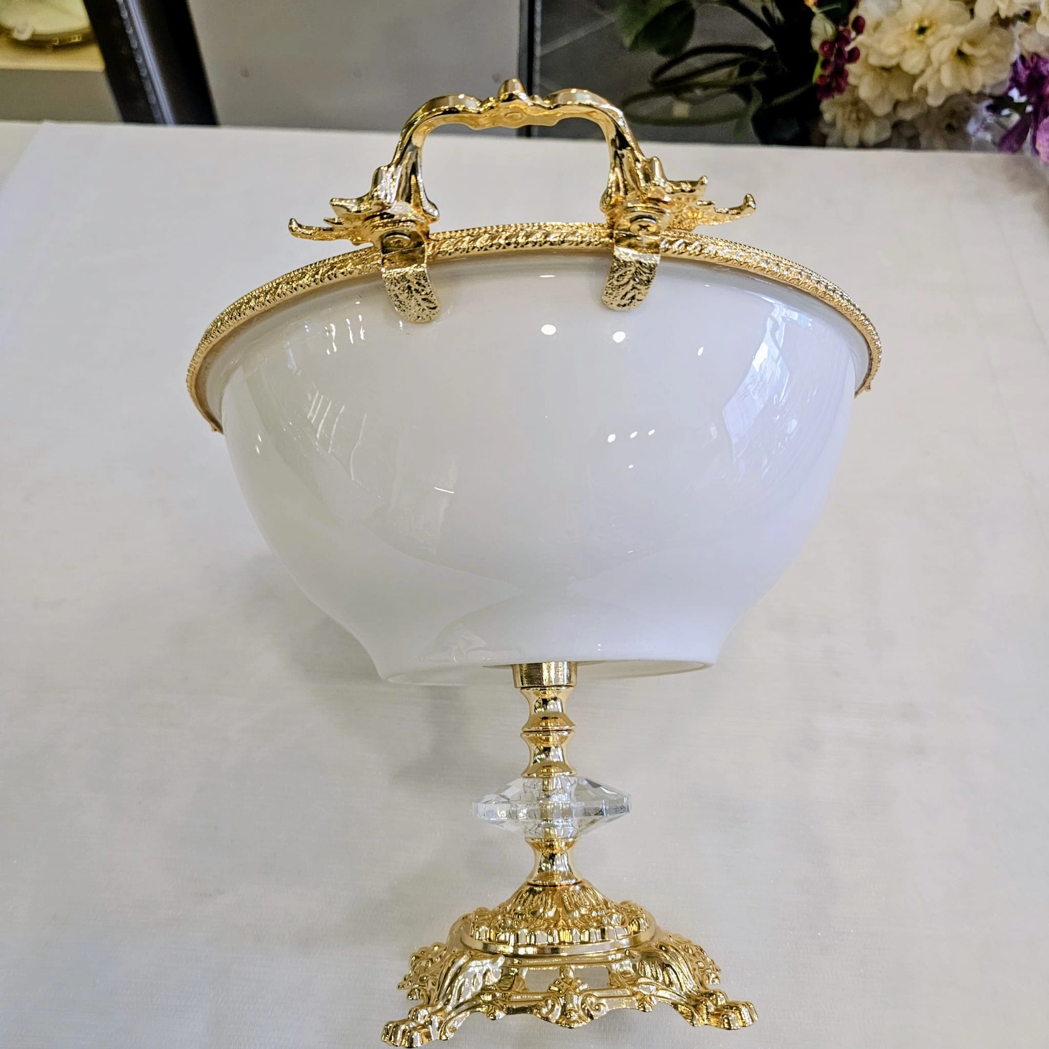 21 CM DÖKÜM METAL ÇERCEVELİ AYAKLI PORSELEN KASE GOLD