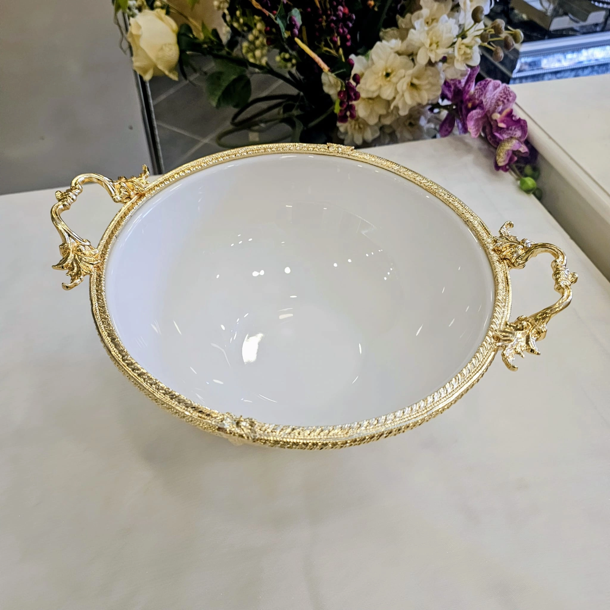DÖKÜM KENAR ÇERCEVELİ AYAKLI PORSELEN KASE GOLD 21 CM