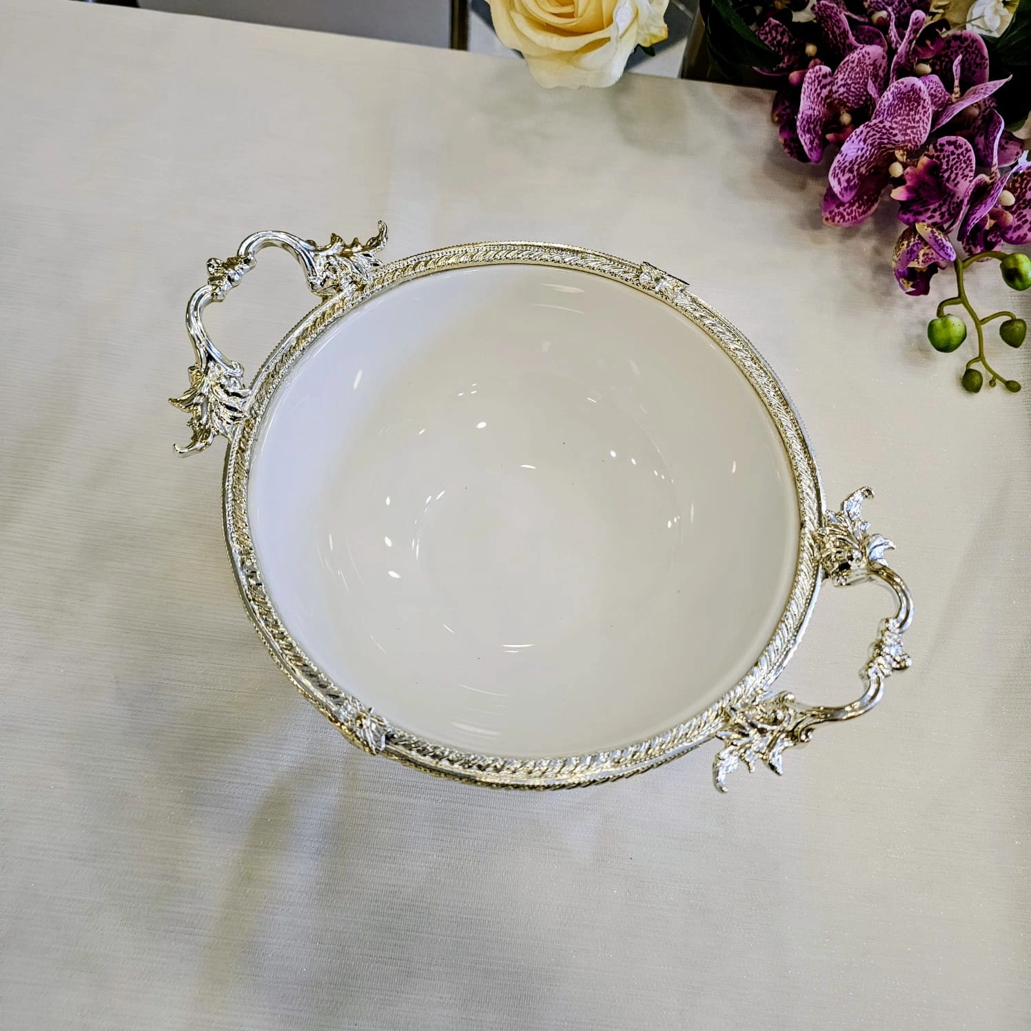 DÖKÜM KENAR ÇERCEVELİ AYAKLI PORSELEN KASE GOLD 21 CM