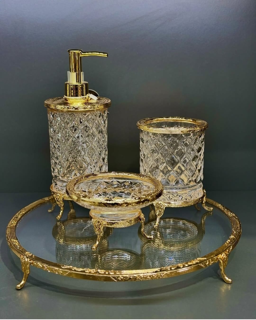 4 PARÇA BANYO SETİ GOLD