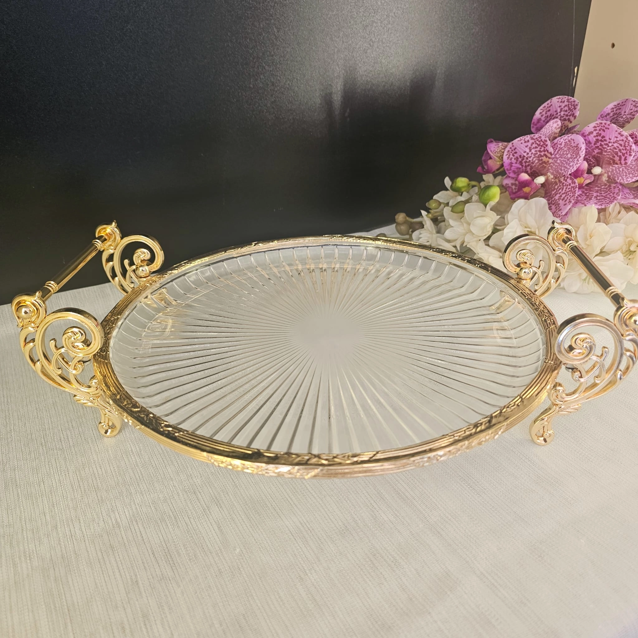 3 PARÇA DÖKÜM METAL ÇERÇEVELİ CAM PASTA SUNUM SETİ GOLD