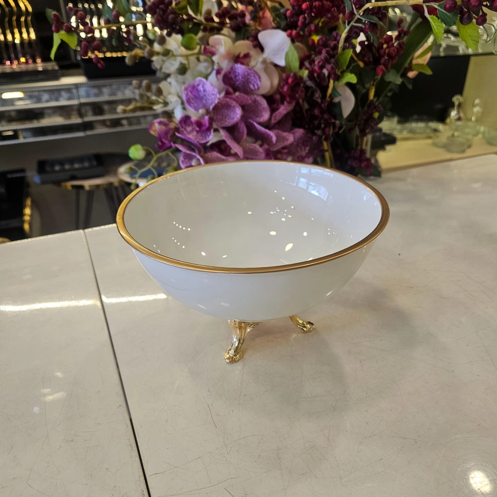 26 CM YALDIZ DETAYLI KLASİK DÖKÜM AYAKLI PORSELEN KASE GOLD