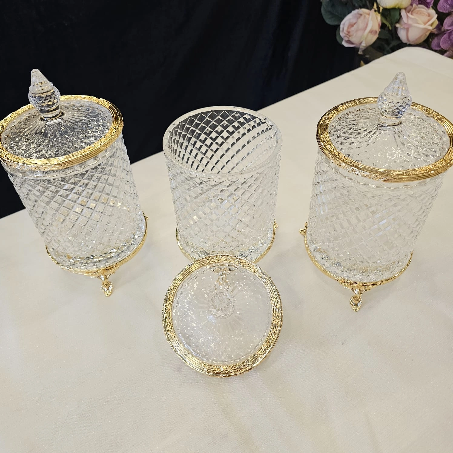 DÖKÜM AYAKLI KRISTAL CAM KAVANOZ 3 LÜ SET GOLD